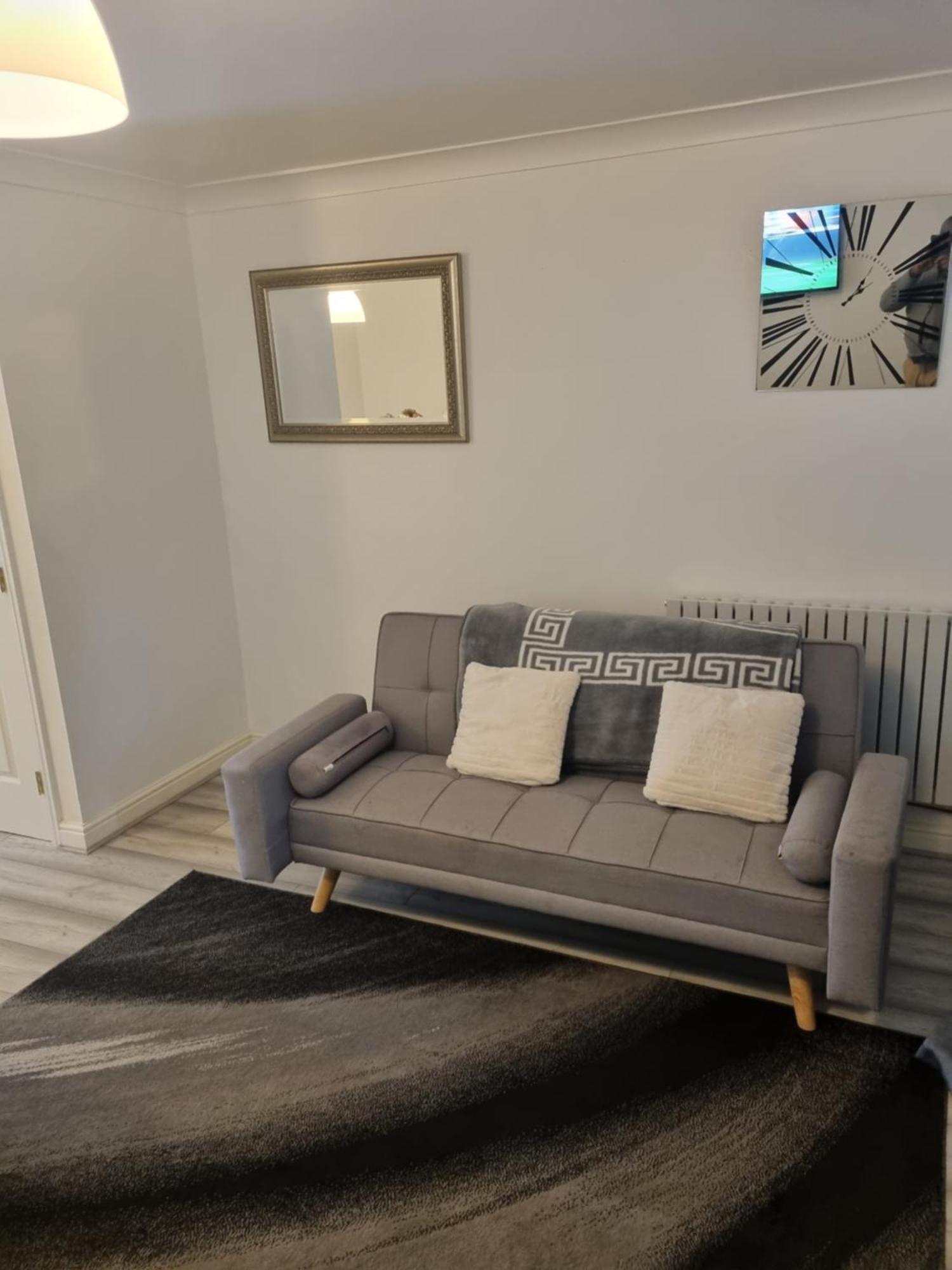 Maidstone Villa 3 Bedroom Free Sports Channels,Parking Sleeps 7 Kültér fotó